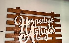 Hospedaje en Avenida Artigas 5